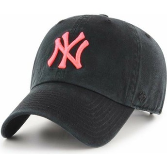 47 Brand Curved Brim Pink Logo New York Yankees MLB Clean Up Black Cap