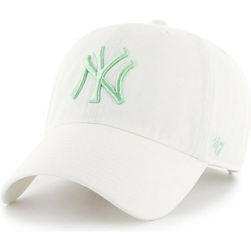 gorra-curva-blanca-con-logo-verde-de-new-york-yankees-mlb-clean-up-de-47-brand