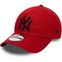 gorra-curva-roja-ajustable-con-logo-negro-9forty-league-essential-de-new-york-yankees-mlb-de-new-era